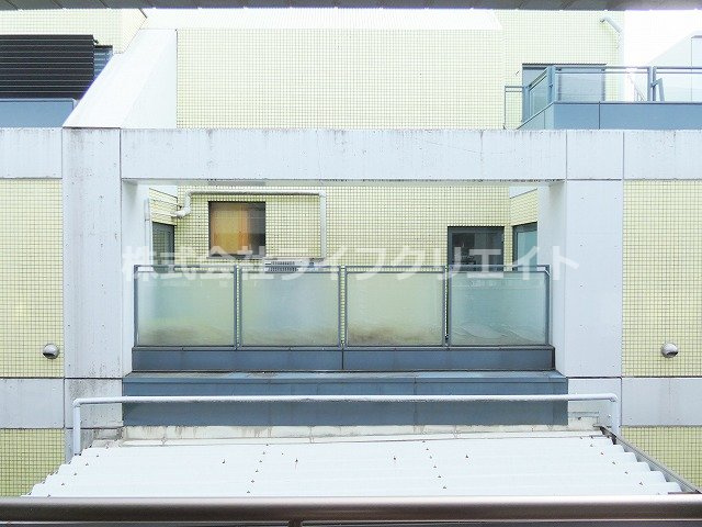 ナガヨビルディングの展望