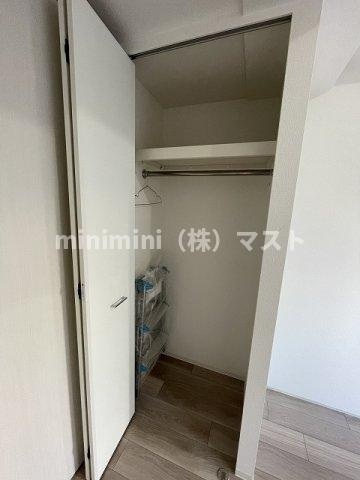 大阪市浪速区敷津西２丁目の賃貸マンションの収納