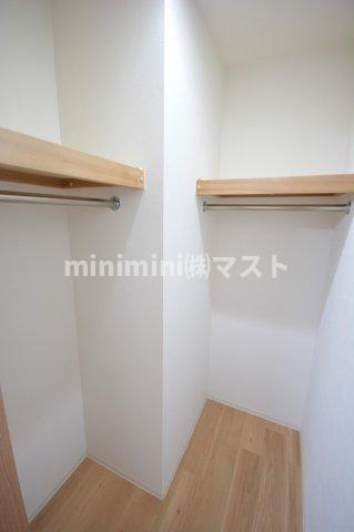 大阪市浪速区稲荷２丁目の賃貸マンションの収納