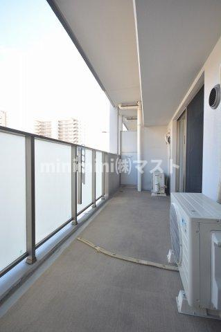 大阪市浪速区稲荷２丁目の賃貸マンションのバルコニー