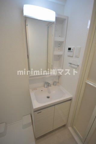 大阪市浪速区敷津西１丁目の賃貸マンションの洗面所