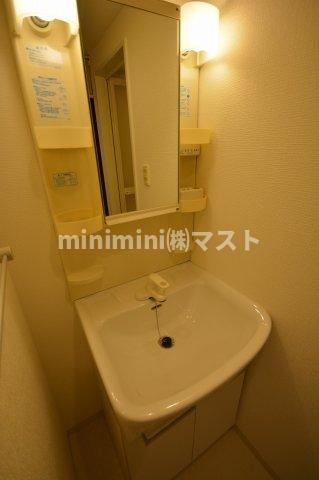 大阪市浪速区幸町２丁目の賃貸マンションの洗面所
