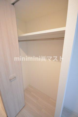 大阪市浪速区敷津西１丁目の賃貸マンションの収納