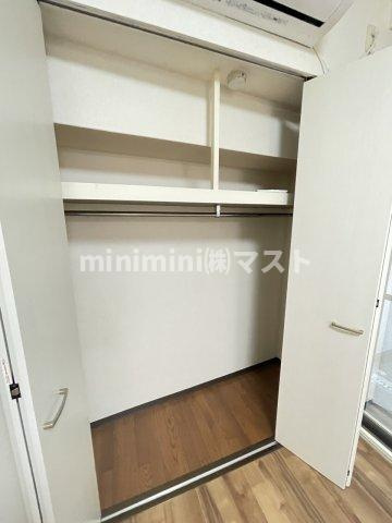 大阪市浪速区戎本町１丁目の賃貸マンションの収納