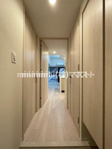 大阪市浪速区幸町２丁目の賃貸マンションの玄関