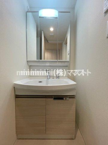 大阪市浪速区幸町２丁目の賃貸マンションの洗面所