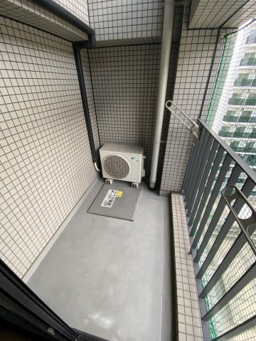大阪市浪速区日本橋東３丁目の賃貸マンションのバルコニー