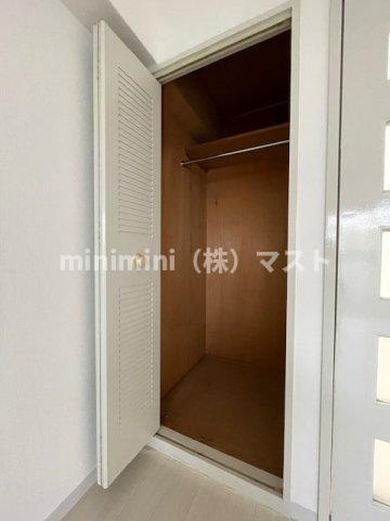 大阪市浪速区難波中３丁目の賃貸マンションの収納