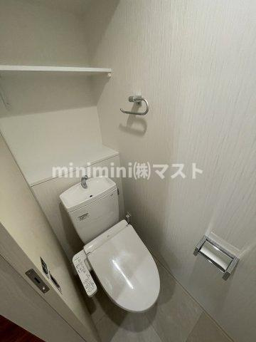 大阪市浪速区恵美須西１丁目の賃貸マンションのトイレ