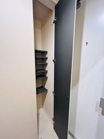 【玄関】ソラリア一番町