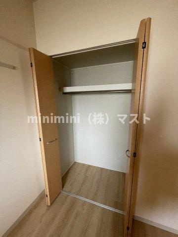 大阪市浪速区日本橋東２丁目の賃貸マンションの収納