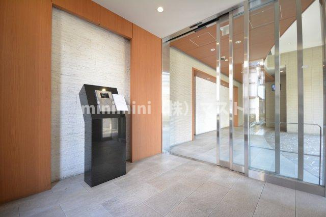 大阪市浪速区日本橋東２丁目の賃貸マンションのロビー