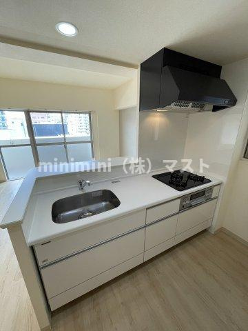 大阪市浪速区日本橋東２丁目の賃貸マンションのキッチン