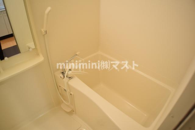 大阪市浪速区日本橋４丁目の賃貸マンションの浴室