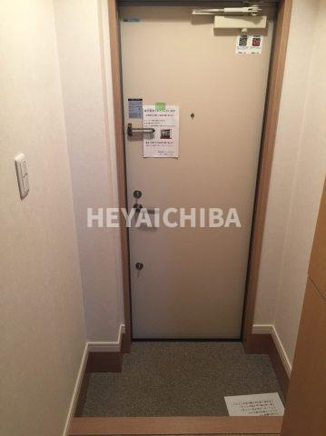 BITURBOの玄関