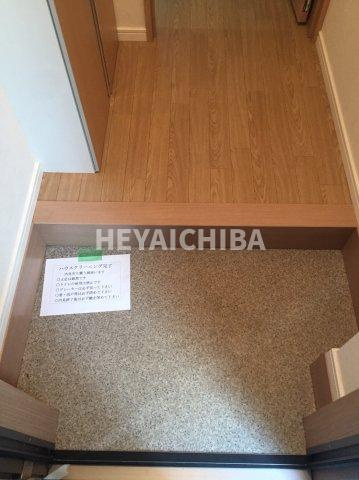 BITURBOの玄関