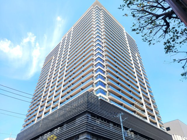 ＵＲＡＷＡ　ＴＨＥ　ＴＯＷＥＲ