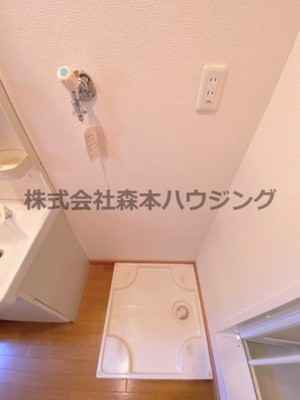 【設備】 | 　フレーリーコート | 室内洗濯機置き場です