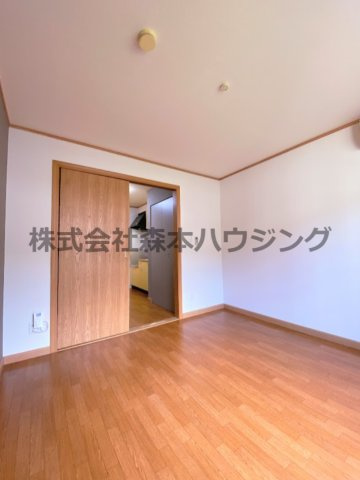 【洋室】 | 　フレーリーコート | 広々とした洋室です