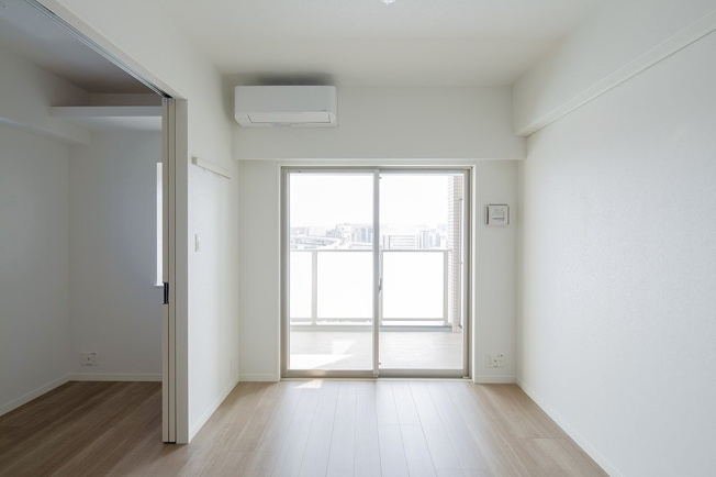 【居間・リビング】 | 新品家具付きマンション東光16(KaGood福岡)