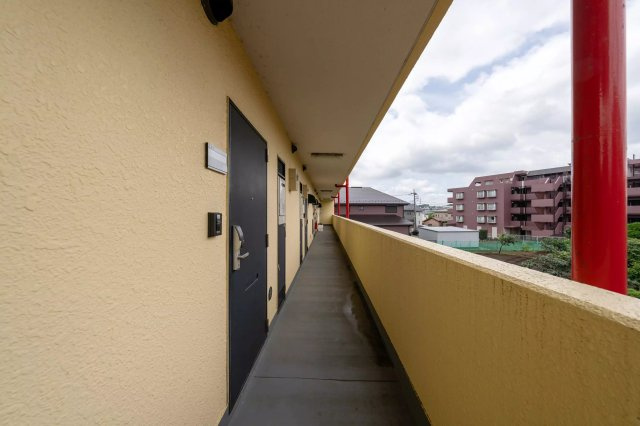 AP195 プラーズ市ヶ尾 203の外観|



