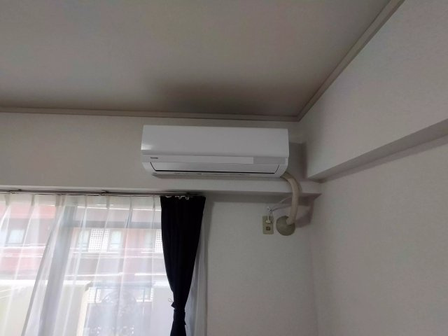 AP187 プラーズ市ヶ尾 305の洋室|



