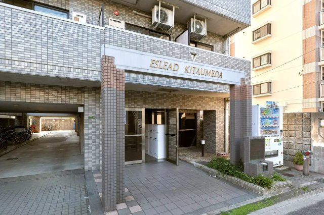 AP450 エスリード北梅田 305の外観|



