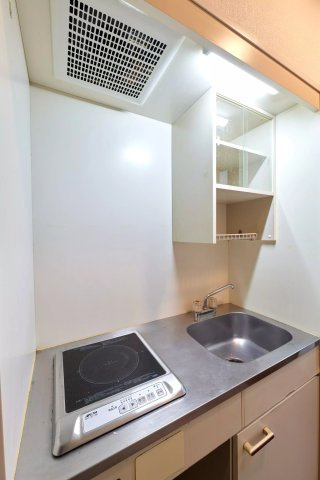 AP429 エスリード福島Ⅱ 303のキッチン|




