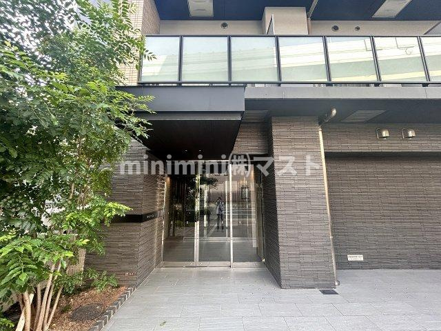 大阪市西区立売堀５丁目の賃貸マンションのエントランス