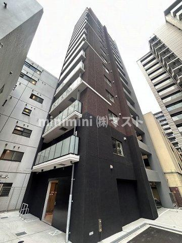 大阪市西区西本町２丁目の賃貸マンションの外観