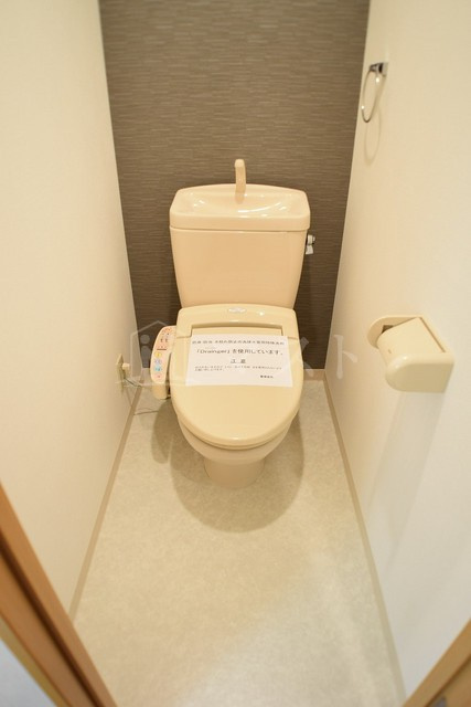 大阪市西区靱本町３丁目の賃貸マンションのトイレ|ウシュレット付