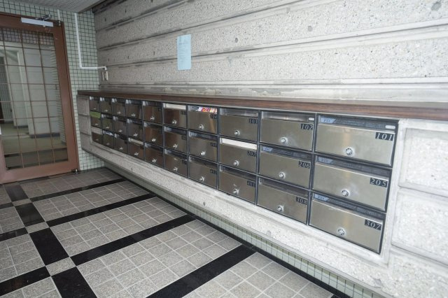AP714 ソフィア行徳 306のエントランス|




