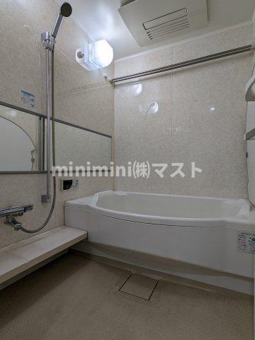 大阪市西区江戸堀１丁目の賃貸マンションの浴室