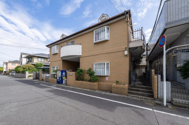 AP263 ローズガーデンタカエイ112番館の外観|



