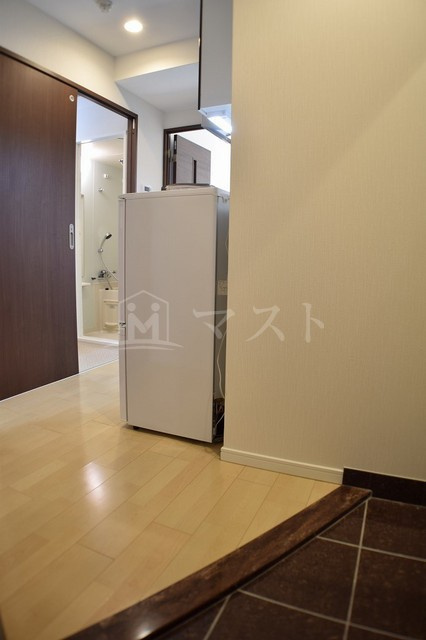 大阪市西区江戸堀１丁目の賃貸マンションの玄関