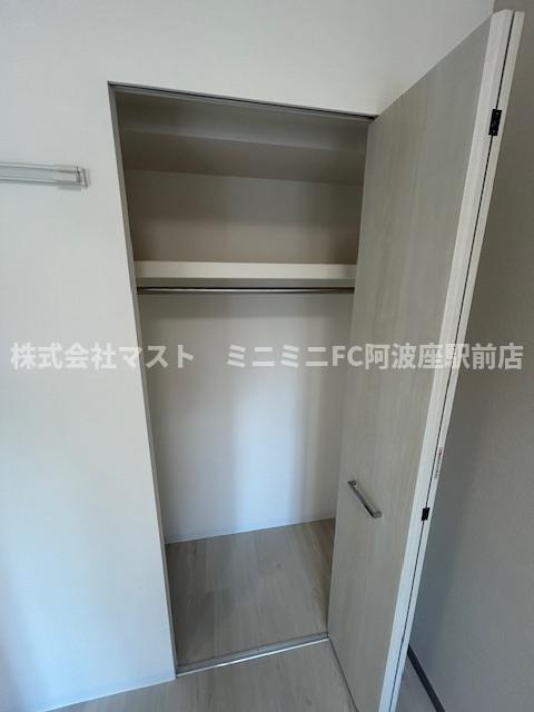 大阪市西区江戸堀２丁目の賃貸マンションの収納