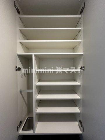大阪市西区新町４丁目の賃貸マンションの収納