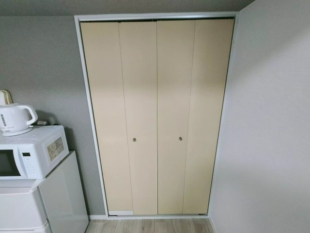 AP827 レオパレス富士塚第2 103のキッチン|



