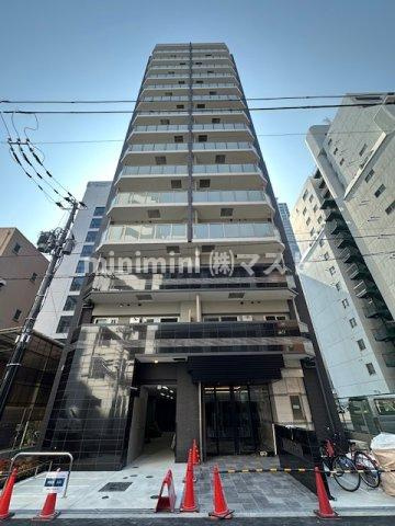大阪市西区南堀江３丁目の賃貸マンションの外観