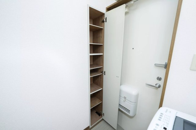 AP652 晴空萬里 102の収納|




