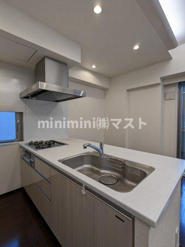 大阪市西区江戸堀３丁目の賃貸マンションのキッチン