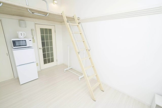 AP637 レオパレス新大塚第1 101のキッチン|



