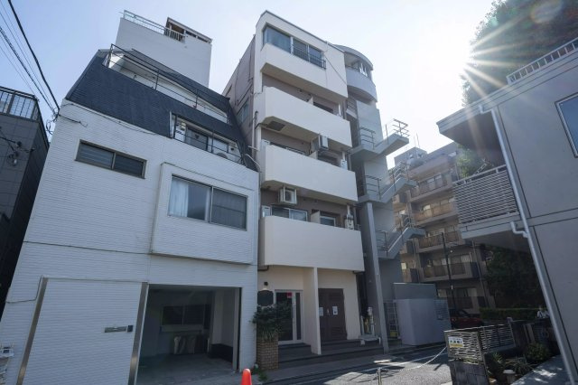 AP611 レジダンス千駄木 303の外観|



