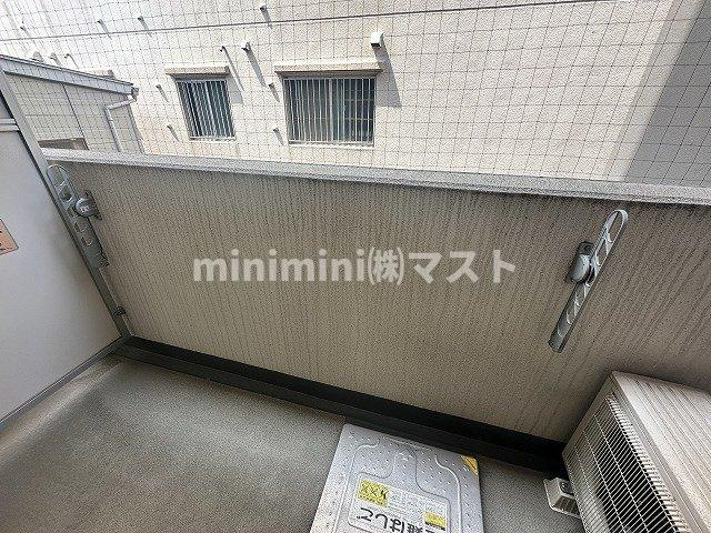 大阪市西区南堀江３丁目の賃貸マンションのバルコニー