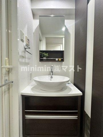 大阪市西区南堀江３丁目の賃貸マンションの洗面所