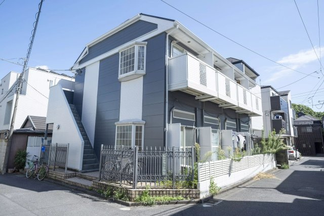 AP523 レオパレス新大塚第1 201の外観|



