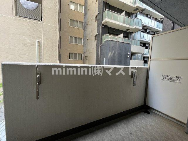 大阪市西区立売堀４丁目の賃貸マンションのバルコニー
