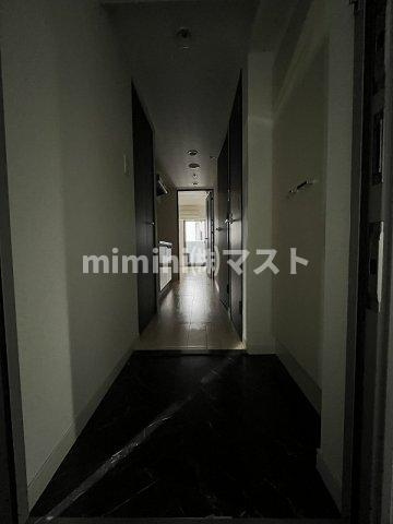 大阪市西区立売堀４丁目の賃貸マンションの玄関
