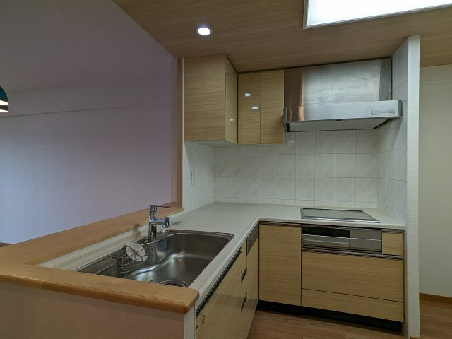 大阪市西区江之子島２丁目の賃貸マンションのキッチン|別部屋参考写真