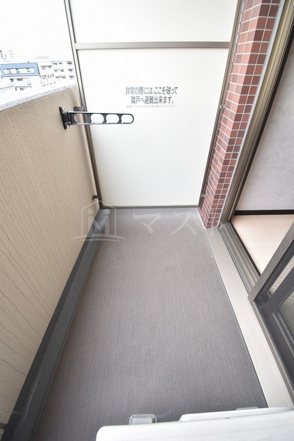 大阪市西区南堀江１丁目の賃貸マンションのバルコニー